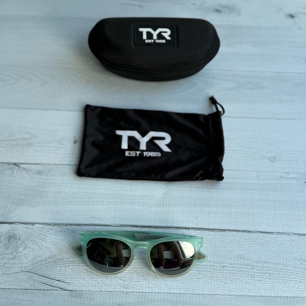 TYR Ladies Ancita HTS Lifestyle Polarized Mint Silver Mirrored Sunglasses - Picture 4 of 8